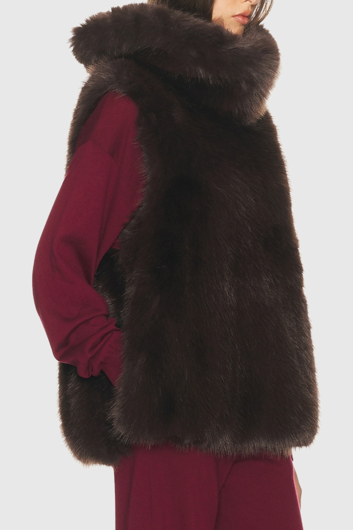Muago Turtleneck Faux Fur Vest