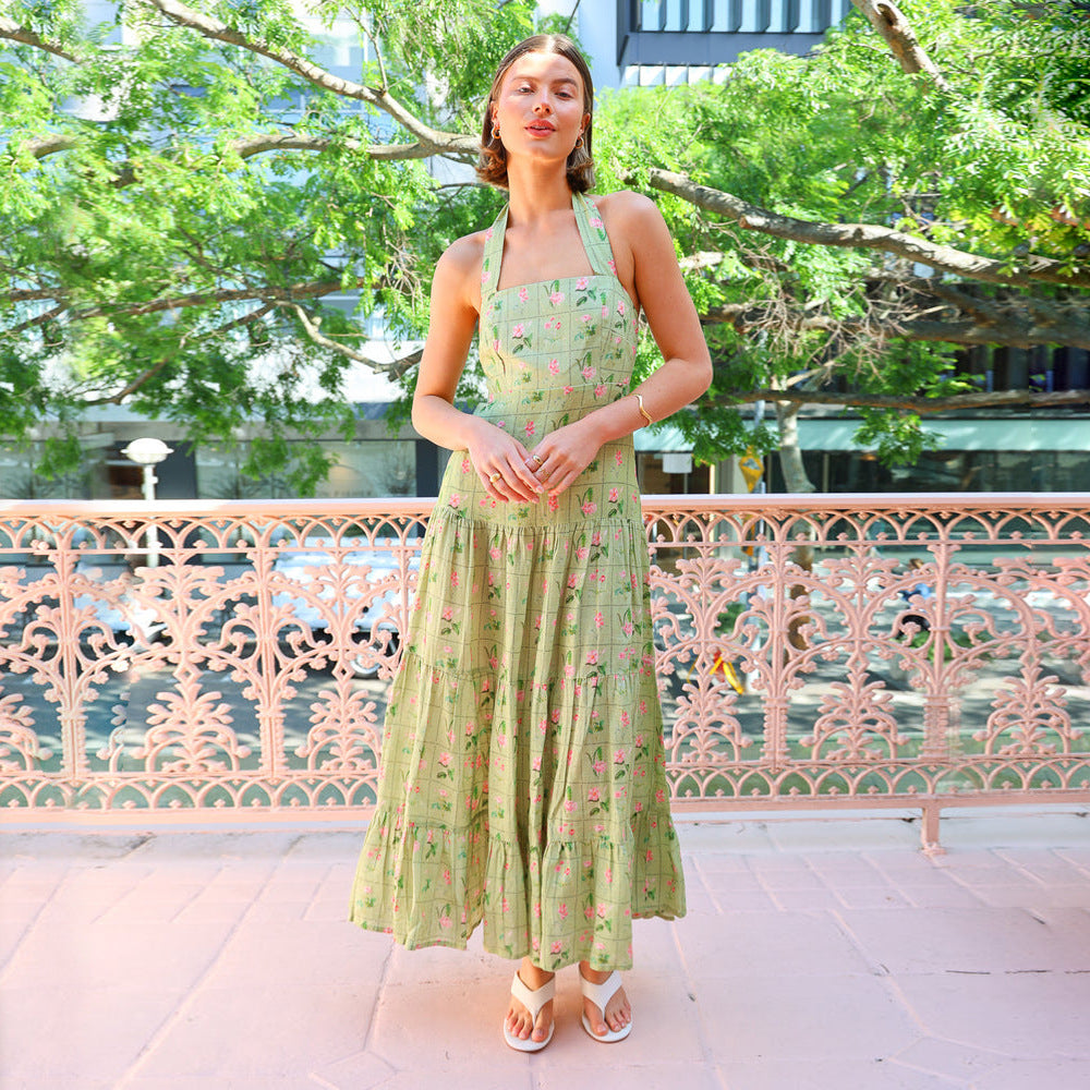 Sweet Printed Sleeveless Halter Big Backless A line Dress