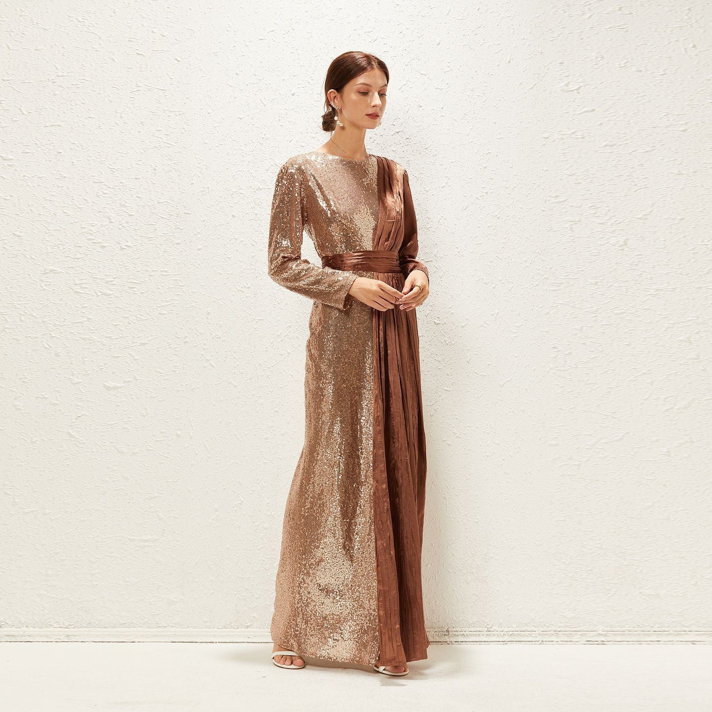 Elegant Embroidery Sequin Stitching Crumpled Satin Dubai Waist Trimming Maxi Dress Prom Formal Gown Maxi