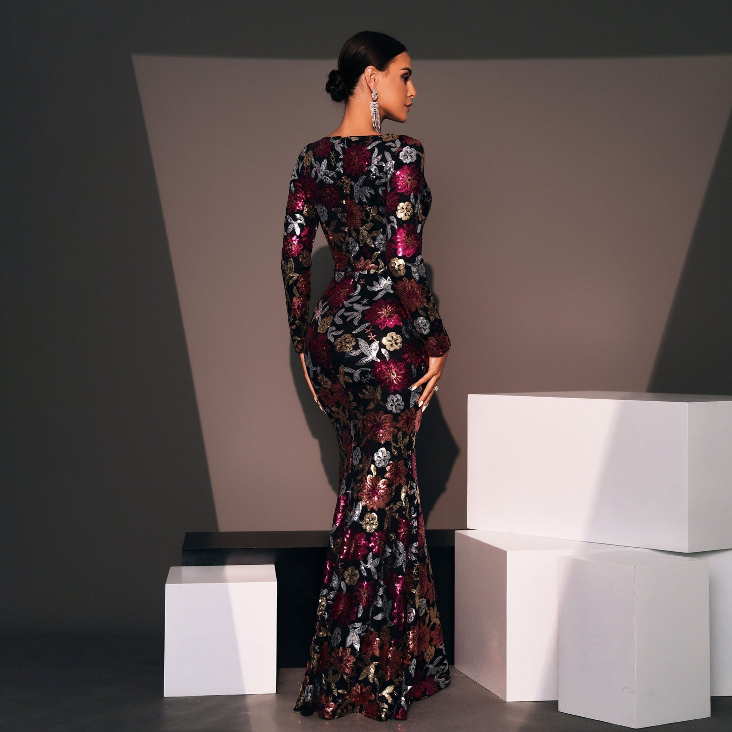 Evening Dress Long Sleeve Crew Neck Slim Long Sequined Cocktail Bridesmaid Dress