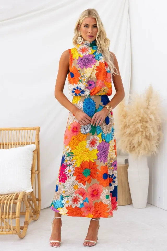 European Popular Vacation Printing Sleeveless Halter Waist Tight Maxi Dress