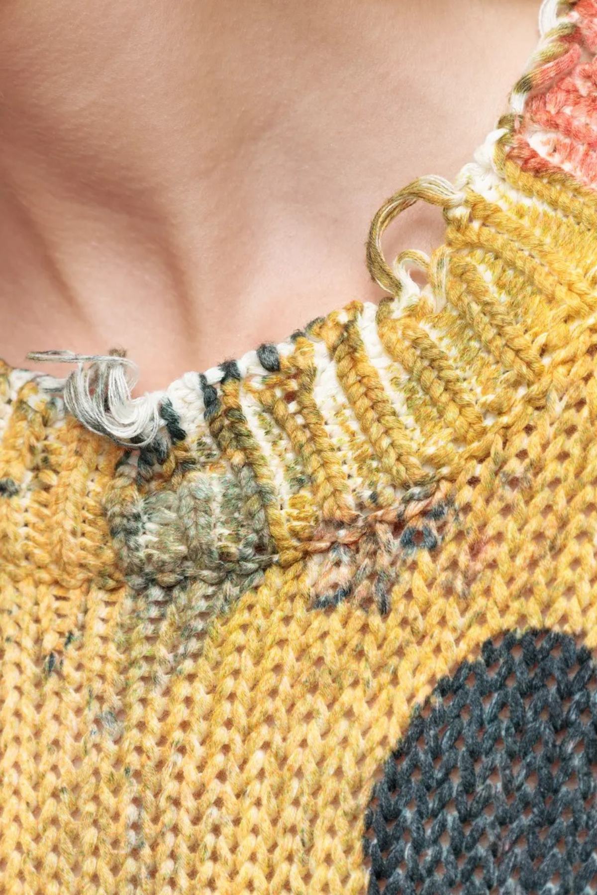 Omria Floral Print Distressed Sweater - Yellow