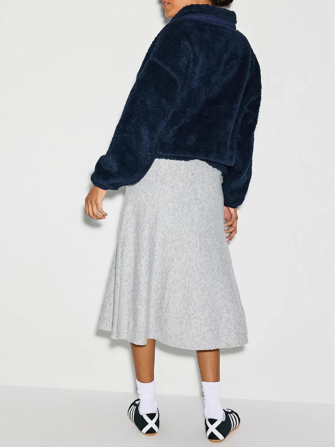 Blue Teddy Bear Graphic  Sweatshirt