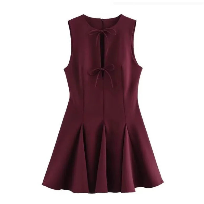 Hollow Out Bow Solid Sleeveless Pleated Dress