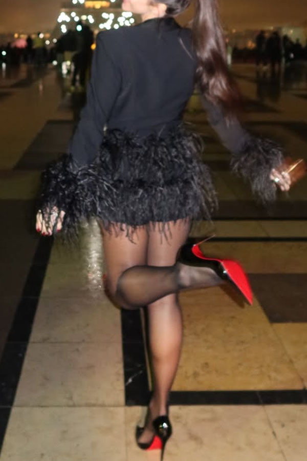 Party Time Feather Trim Design Deep Lapel V-Neck Long Sleeve Stretch Romper