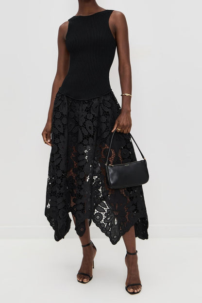 Elegant Sleeveless Lace Midi Dress