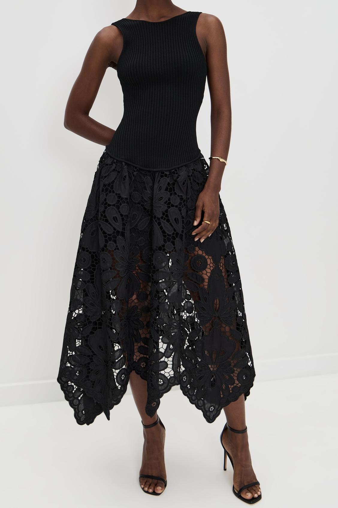 Elegant Sleeveless Lace Midi Dress