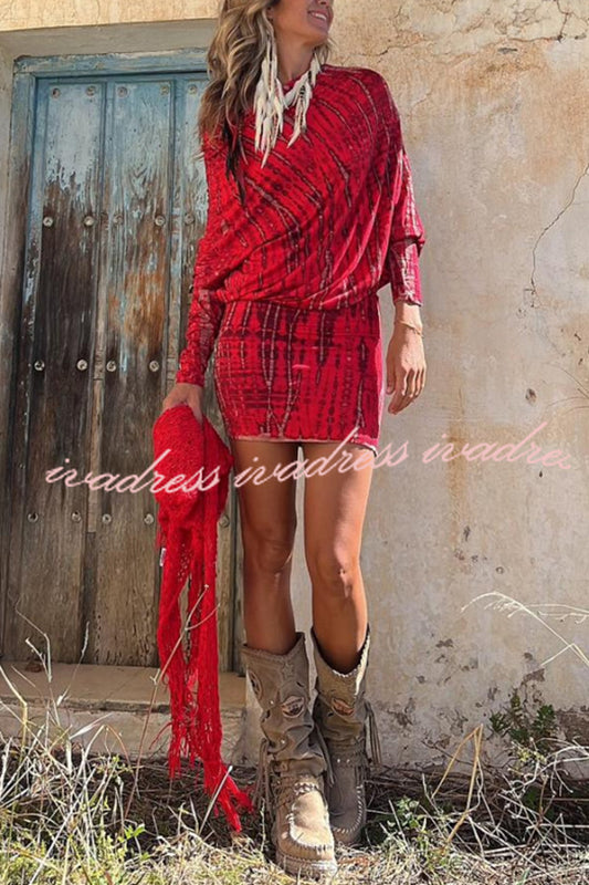 Vestido mini elástico con mangas dolman y estampado tie-dye de Coastal Bliss 