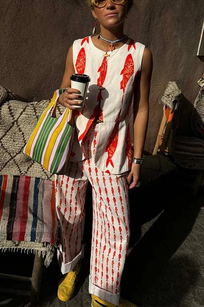 Chaleco de lino con botones metálicos y estampado de koi de buena suerte