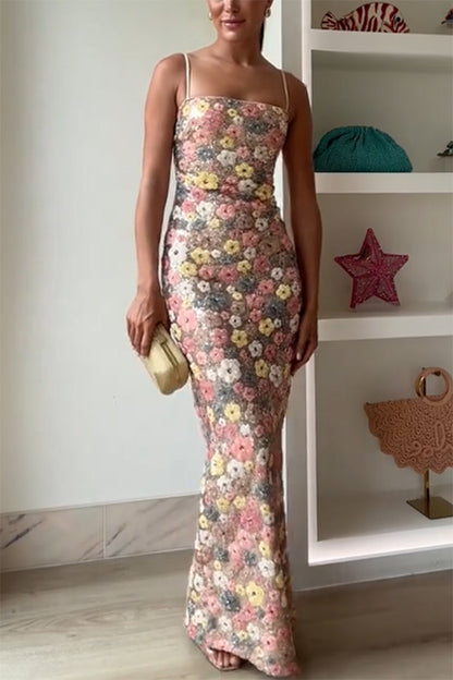 Vestido largo elástico con escote cuadrado y lentejuelas y estampado floral inspirado en los años 80 