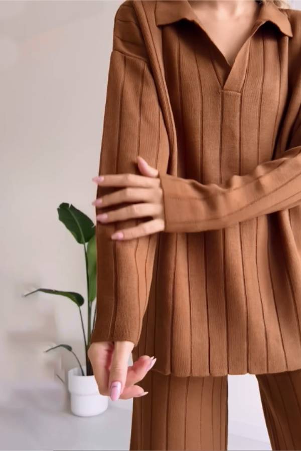 Stylish Pit Stripe Jacquard Sweater Two-pieces Set