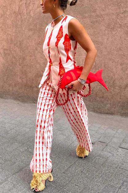 Chaleco de lino con botones metálicos y estampado de koi de buena suerte