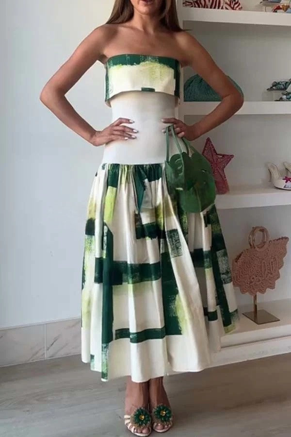 Robia Unique Print Ribbed Elastic Waist Pocketed Strapless Midi Dress