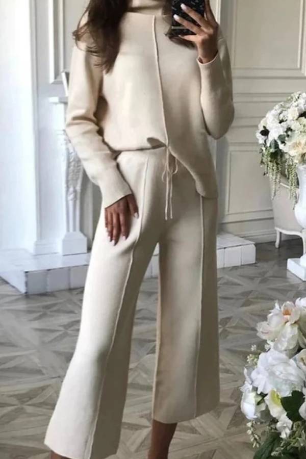 Trajes casuales de dos piezas con pantalones anchos de punto y cuello alto
