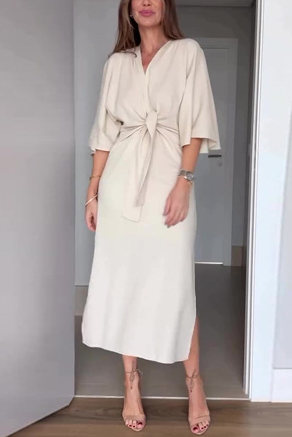 Vestido midi informal de color liso con escote en V, media manga y lazo en la cintura 