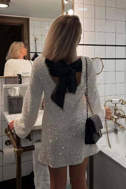 Vestido mini holgado con lazo en la espalda y lentejuelas para bailar toda la noche