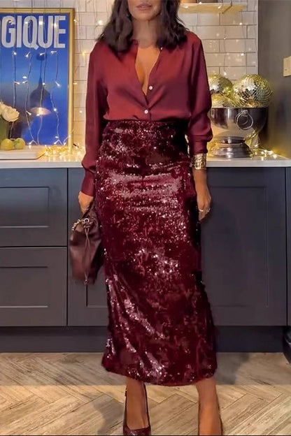 Falda con abertura y lentejuelas 