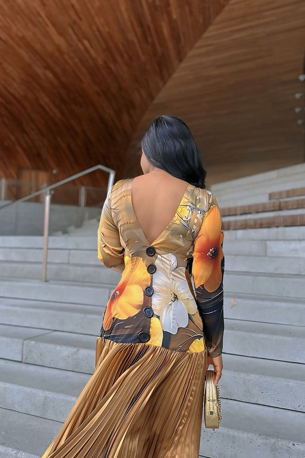 Tropical Wave Pleated Maxi Dress