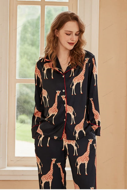 Giraffe Long Sleeve Ice Silk Casual Wear Set - Black